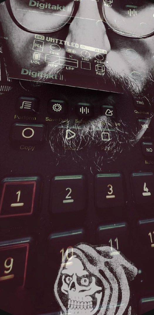 Portrait of MODUL over an Elektron Digitakt2